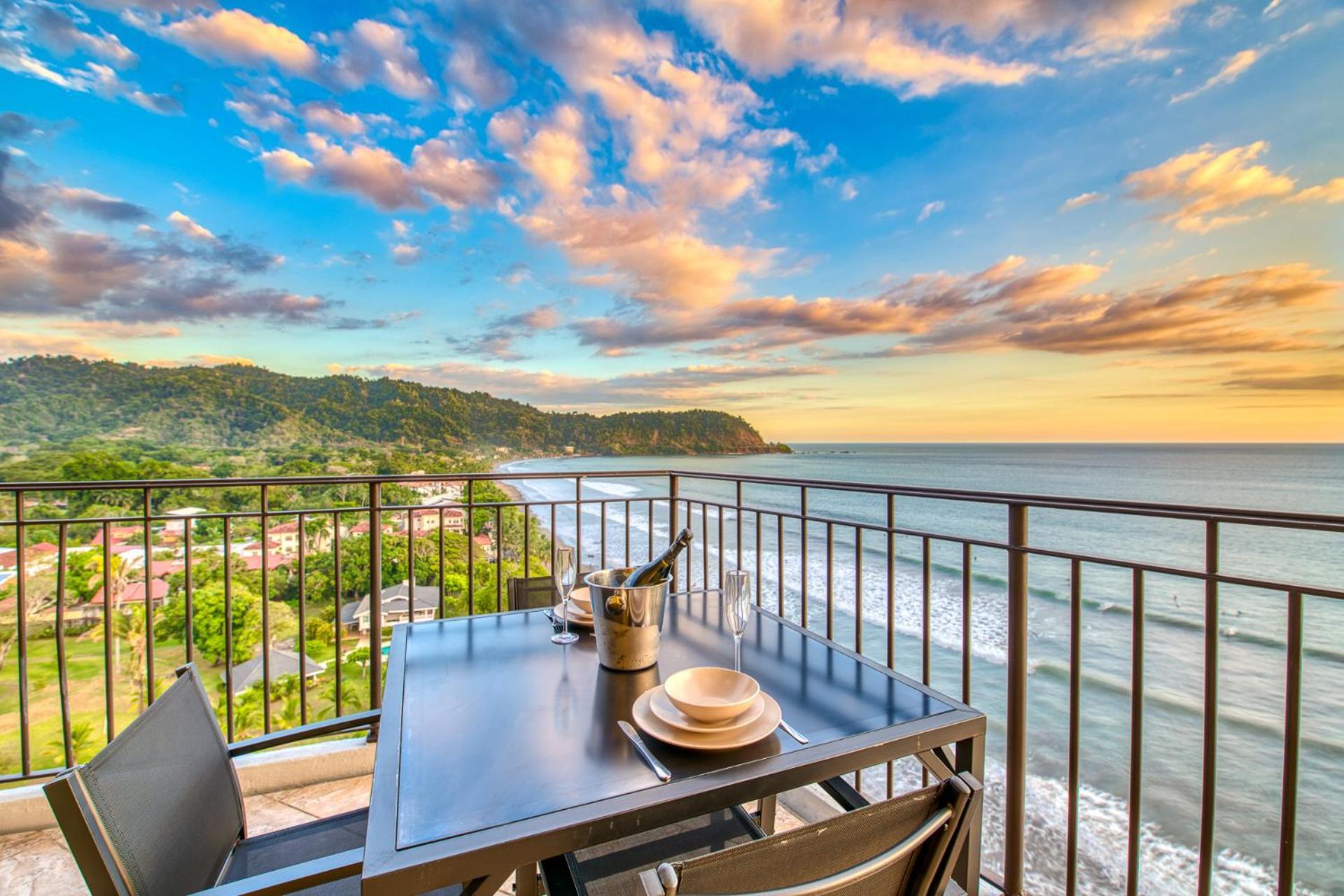 Secretjaco - Luxury Beach Front Penthouse With Pool & Jacuzzi Екстериор снимка